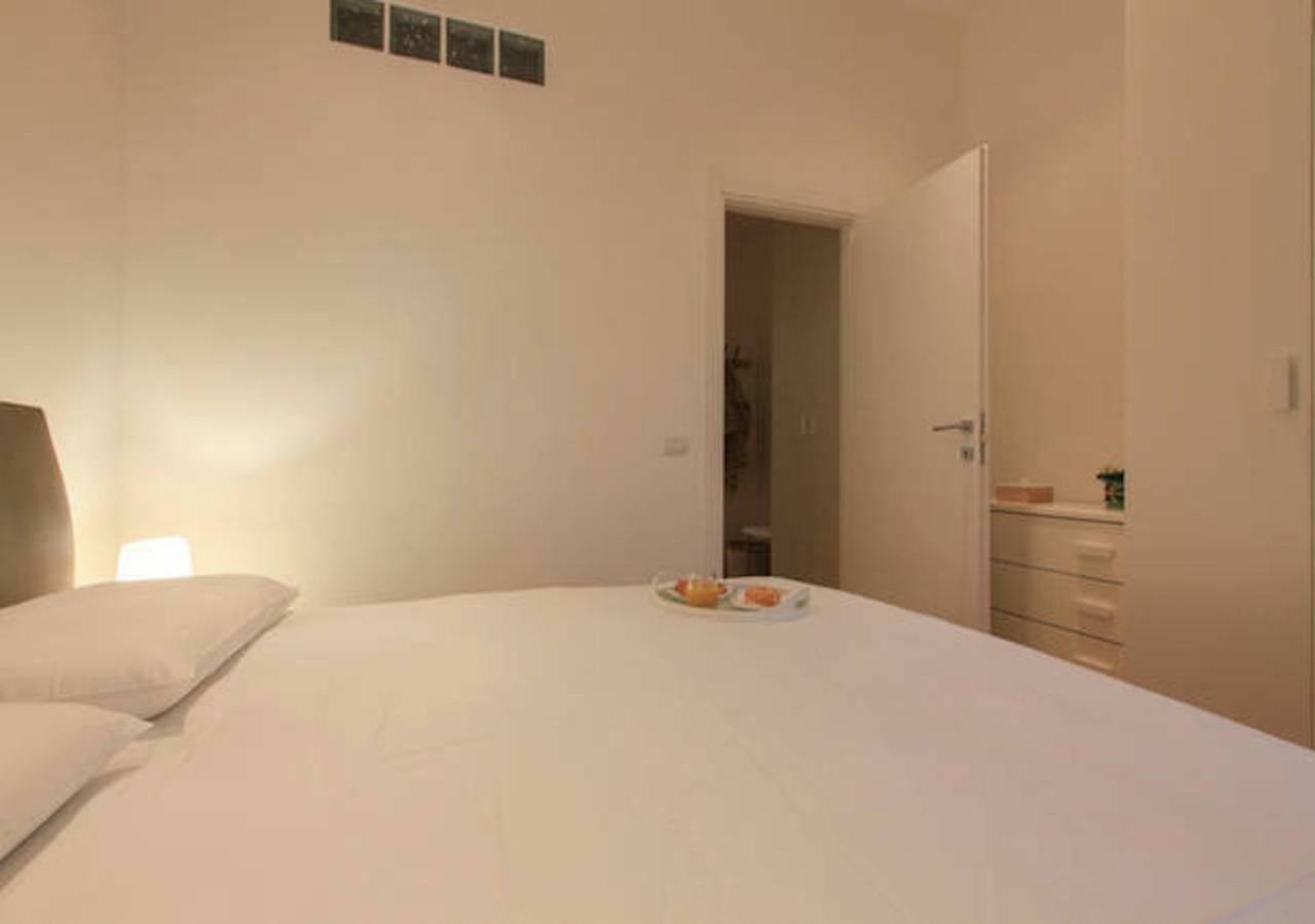 Cenisio Apartment Милан Экстерьер фото