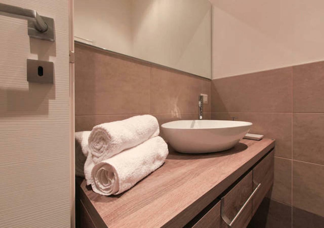 Cenisio Apartment Милан Экстерьер фото